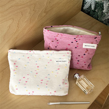 可爱甜美彩色波点小众百搭化妆包新款大容量收纳便携手拿收纳包