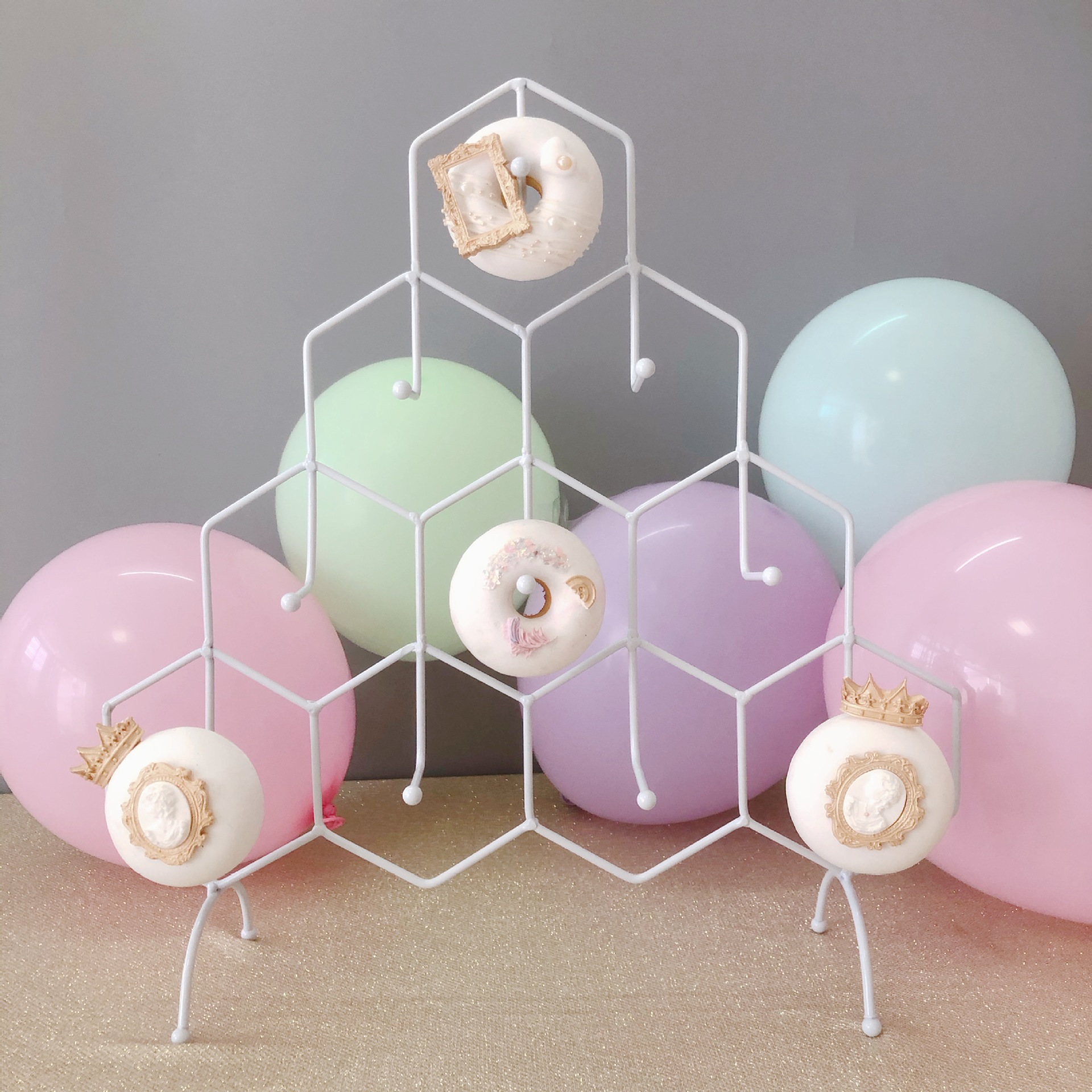Fijación de donuts de hierro forjado, estante de decoración de pastel, estante de exhibición de panadería, decoración de postre de boda europea