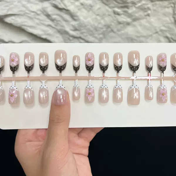 French-style floral polka dot press-on nails, pre-made glass bead cat-eye press-on nails, high-end fake nails wholesale