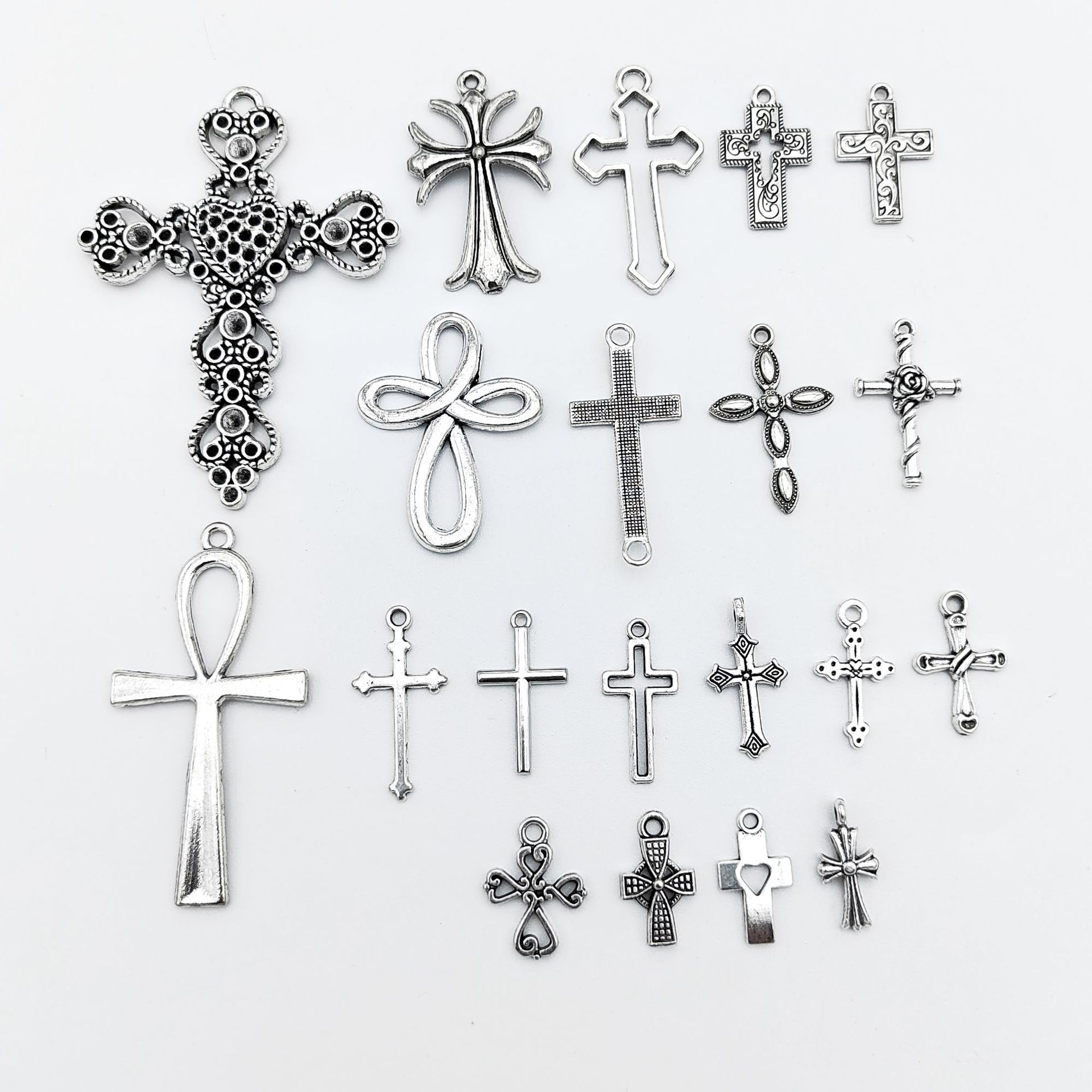 DIY Jewelry Accessories Classification 10 PCS/Package Quantity 10 PCS/Package Alloy Cross Pendant