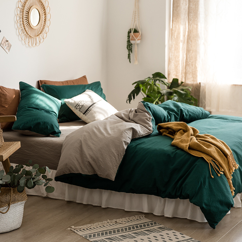 Color sólido y simple estilo nórdico algodón cuatro piezas de sábanas de algodón cubiertas cama de dormitorio de estudiantes de tres piezas de ropa de cama