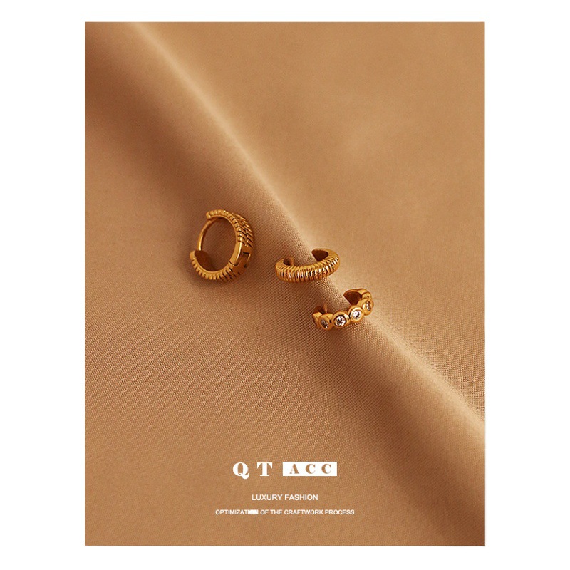 Latón chapado 18K oro real/circón micro-con incrustaciones retro europeo y americano hip hop elegante pendientes sin oreja clip de hueso oreja hebilla hembra