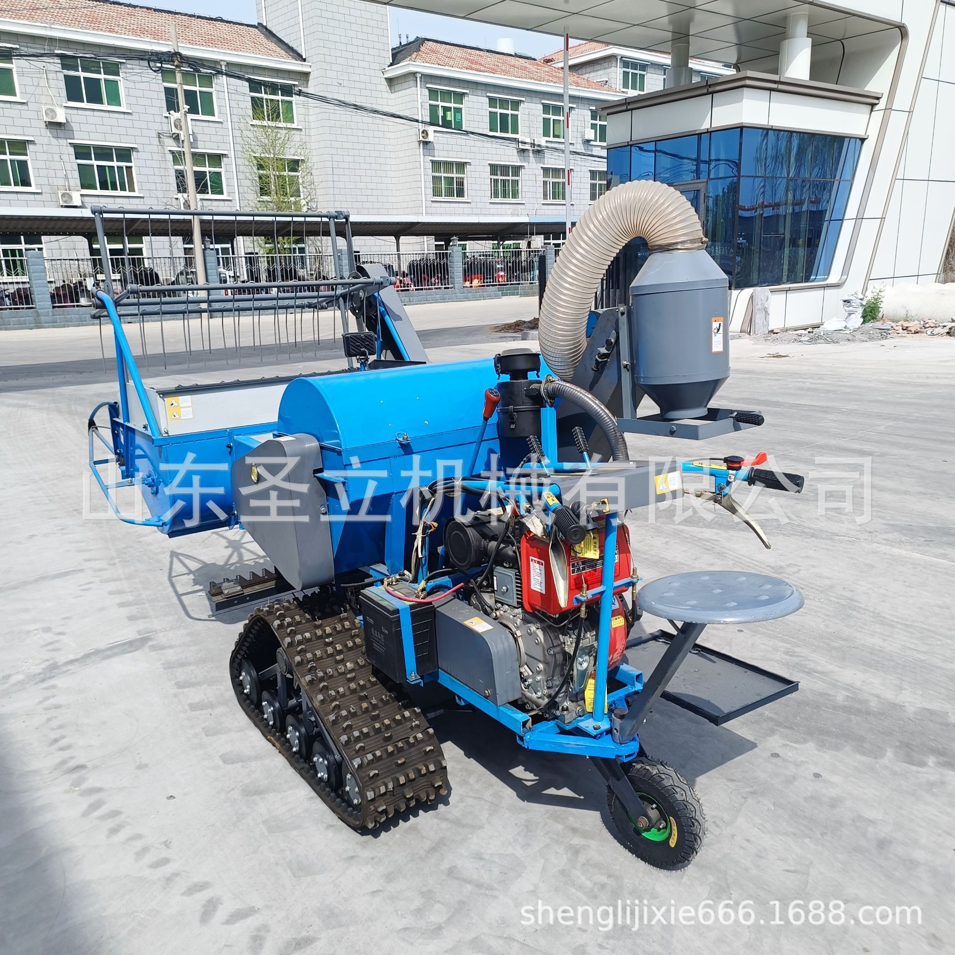 割幅1米脱粒农机防陷履带小麦联合收割机可乘坐式195型号水稻收割