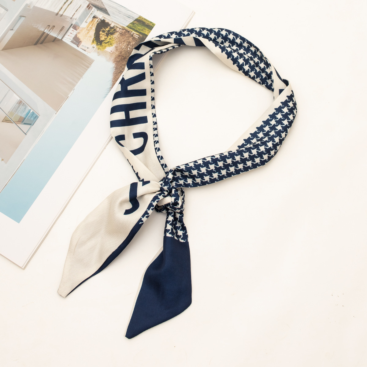 【하운즈투스 시리즈●진한 파란색] 실크 스카프 1개