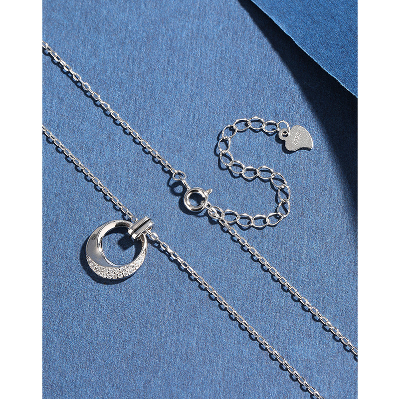 S925 collar de plata esterlina Luz de Las Mujeres de lujo nicho diseño geométrico simple colgante de la cadena de clavícula temperamento de alto grado todo partido