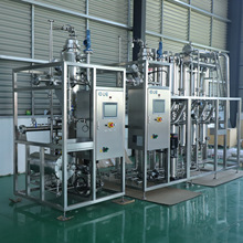 厂家直发纯蒸汽发生器批发灭菌冻干机纯化水设备医疗蒸馏水设备