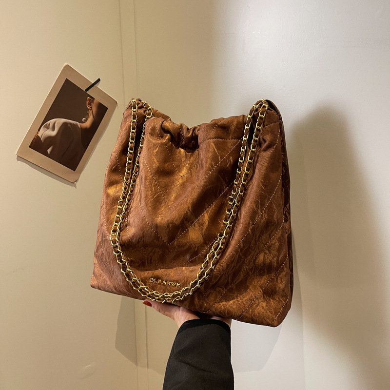Bolso bandolera de hombro con cadena versátil y popular para mujer, de gran capacidad, con cara suave y de ocio, novedad de 2024_voghion.com