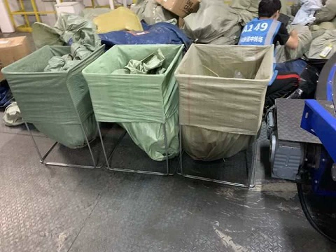 Стойка для экспресс-пакетов, стойка для сумок, стойка для экспресс-сортировки, упаковочная стойка, стойка для тканых мешков, опорная стойка, опорный кронштейн, стойка для упаковки