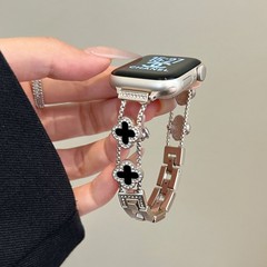 四つ葉のクローバーの薄い金属ブレスレットは、Apple iwatch678910 世代 SE ウォッチ Applewatch ストラップに適しています。