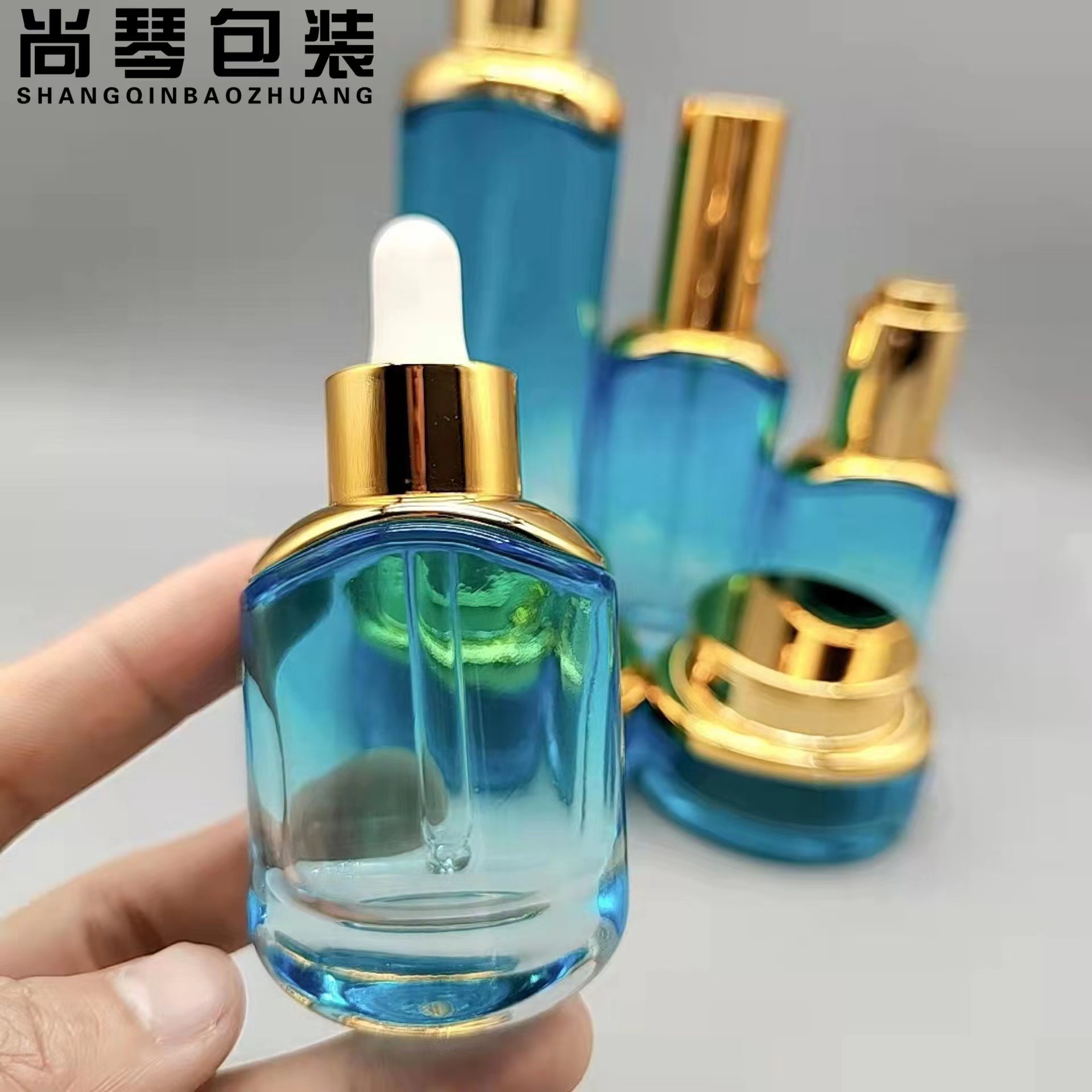 Fabricante en stock 15 ml30ml50ml botella ovalada botella cuentagotas botella de aceite esencial botella de loción botella de esencia transparente