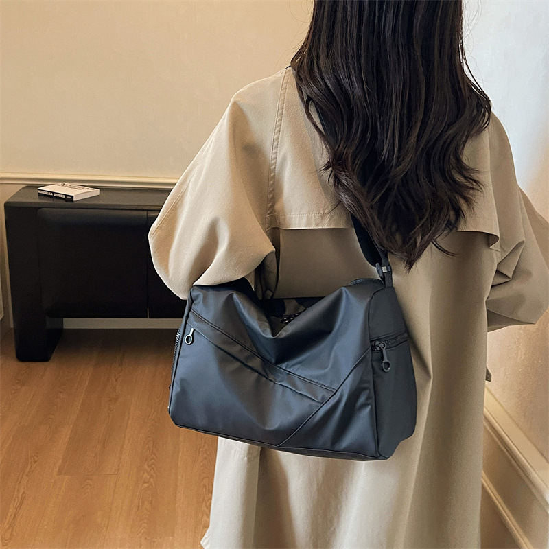 新款高级感简约大容量休闲运动睿营健身包包百搭斜挎女帆布旅行包|undefined