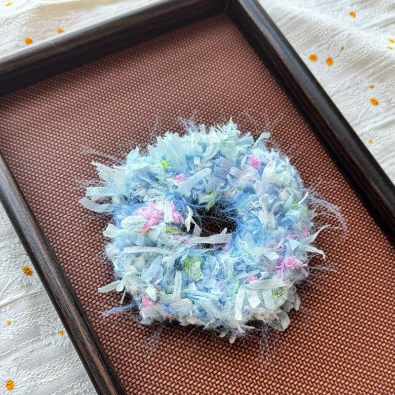 厂家批发大肠发圈混线毛线手工编织diy糖兔钩织发圈发绳娃衣装饰