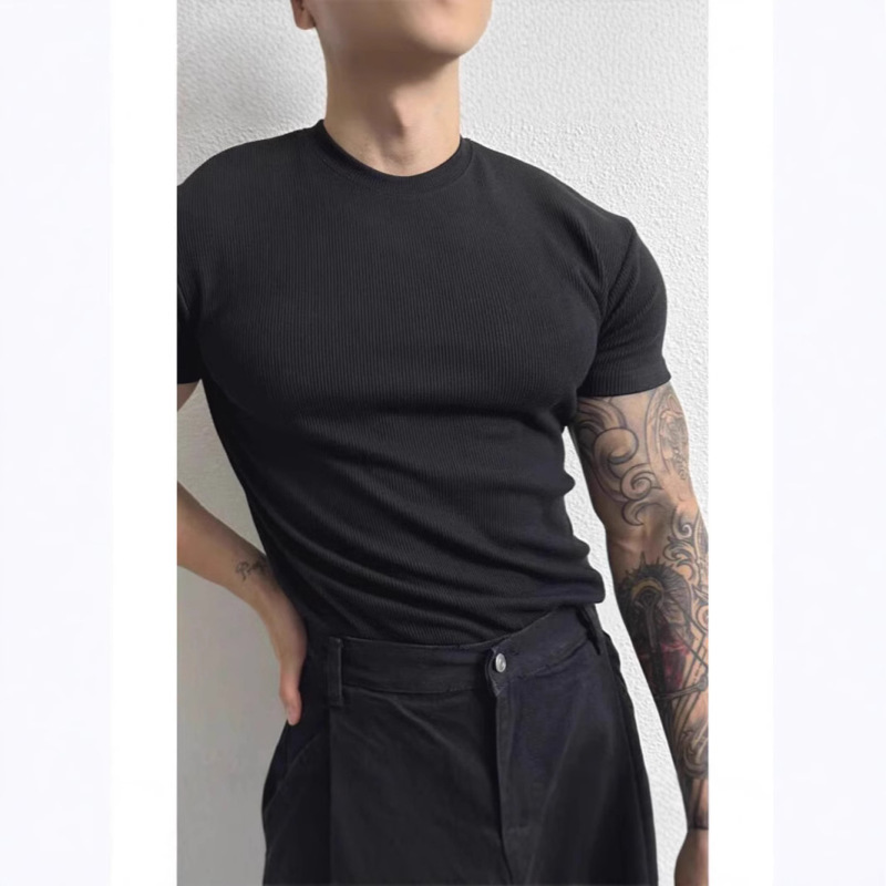 European and American Tough Guy Ice Silk Thread T-shirt Muscle Men's Slim-fit High Elastic Short-sleeved Fitness Training Sports Quick-drying Top European and American Tough Guy Ice Silk Thread T-shirt Muscle Men's Slim-fit High Elastic Short-sleeved Fitness Training Sports Quick-drying Top