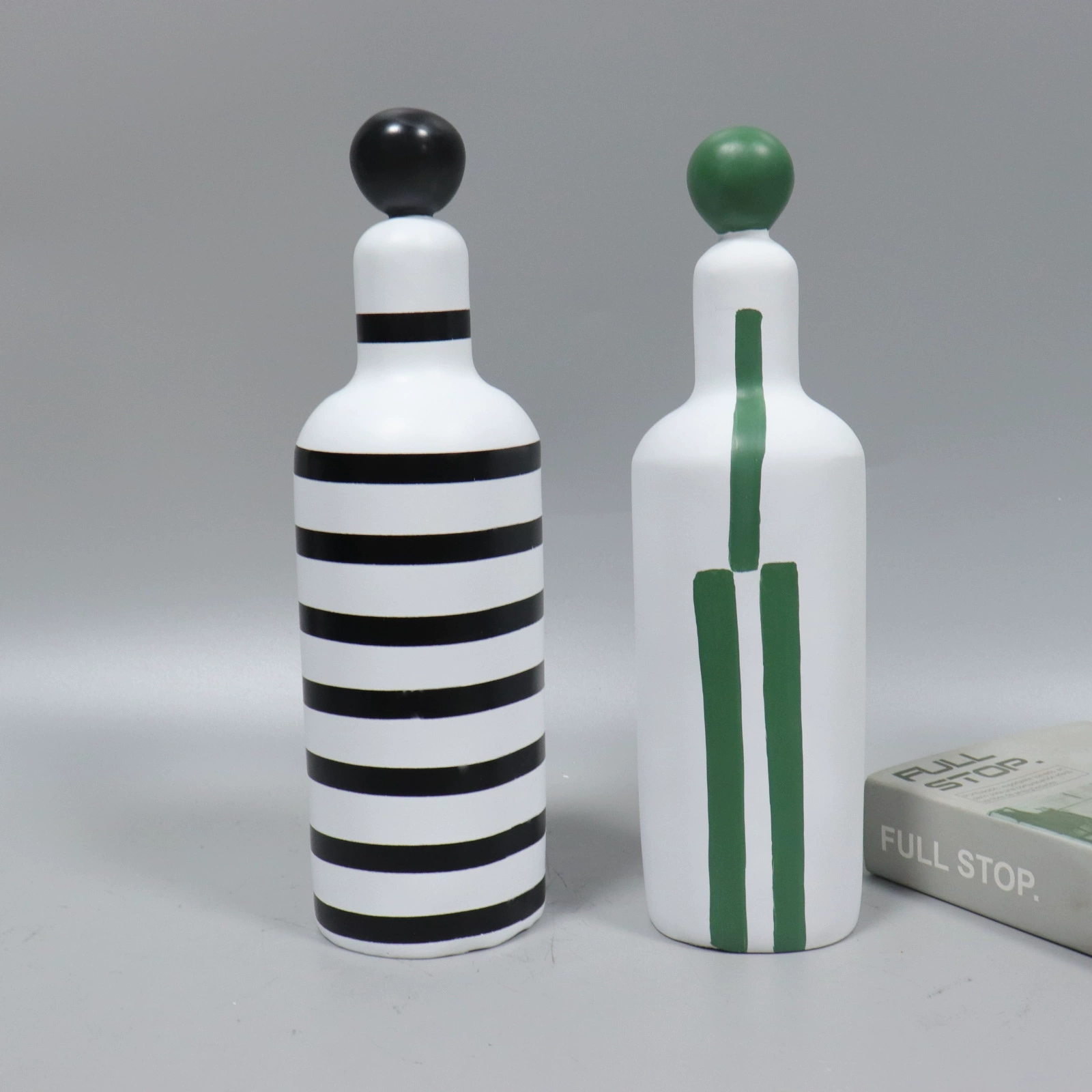 Modern creative fresh decorations, bottle, simple and elegant design, home decor