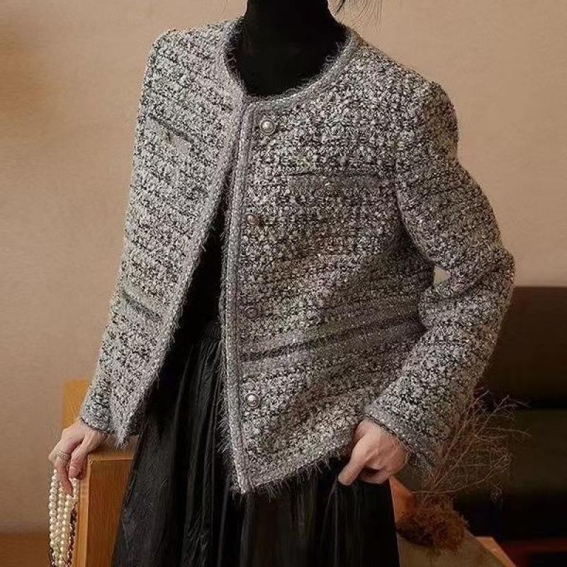 高级感轻奢灰色小香风外套女春秋2025新款加厚粗花呢短款开衫上衣|undefined