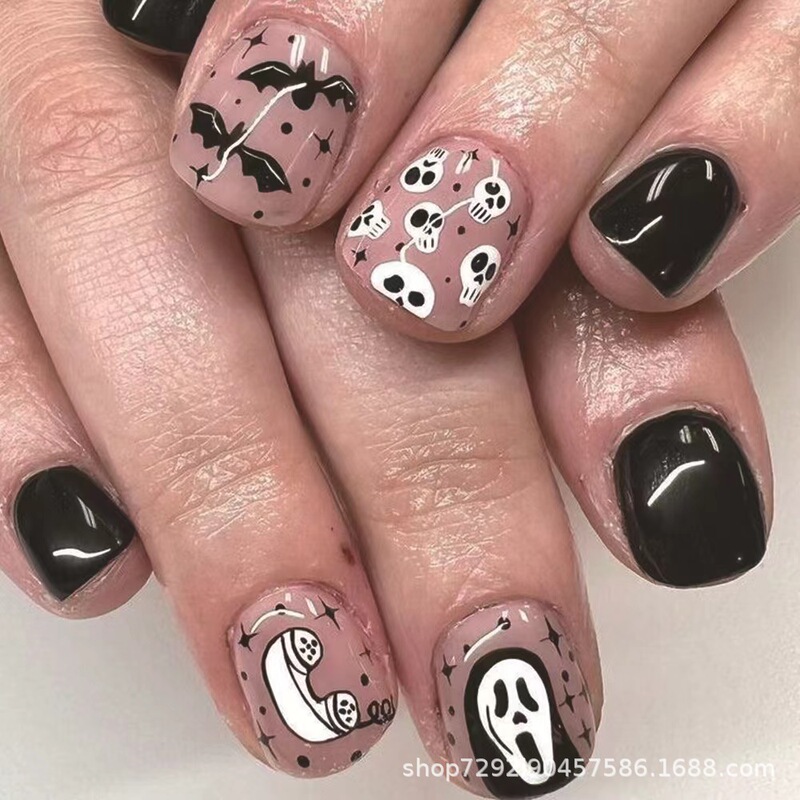 Cross-border Diablo Halloween Wear Armor Ghost Bat Short Square False Nail Pieces Removal Nail Stickers Holiday Nail Art Cross-border Diablo Halloween Wear Armor Ghost Bat Short Square False Nail Pieces Removal Nail Stickers Holiday Nail Art