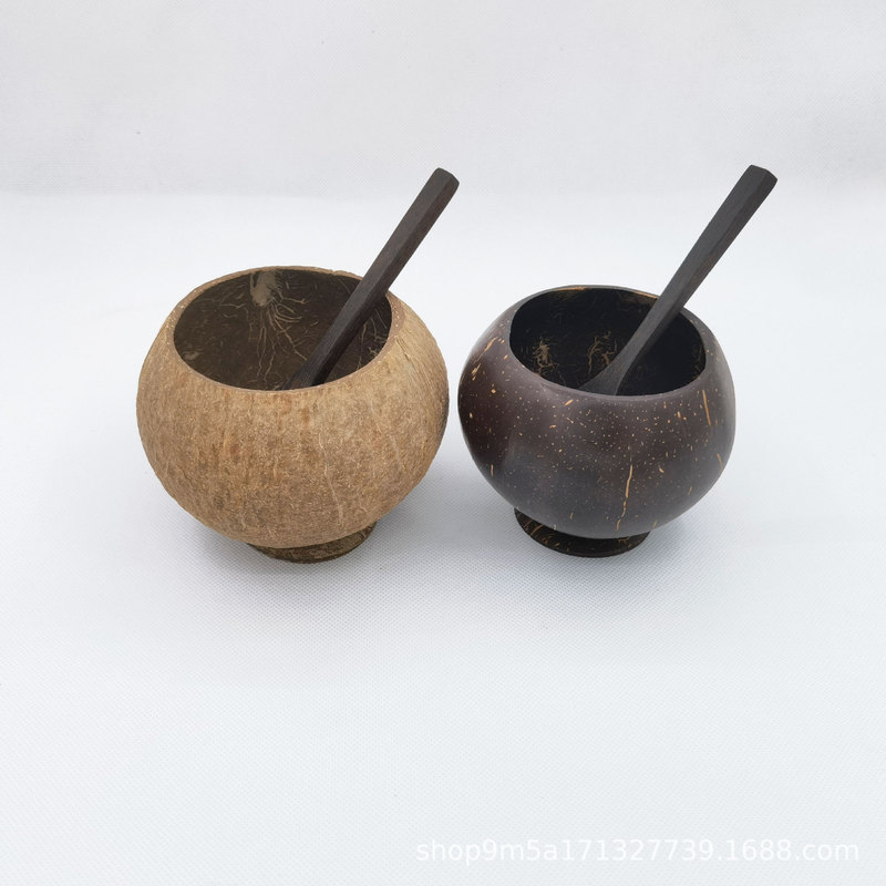 Creative natural coconut shell cup wine glass dessert Cup beverage cup juice milk tea wine coconut shell cup Southeast Asia tableware Creative natural coconut shell cup wine glass dessert Cup beverage cup juice milk tea wine coconut shell cup Southeast Asia tableware
