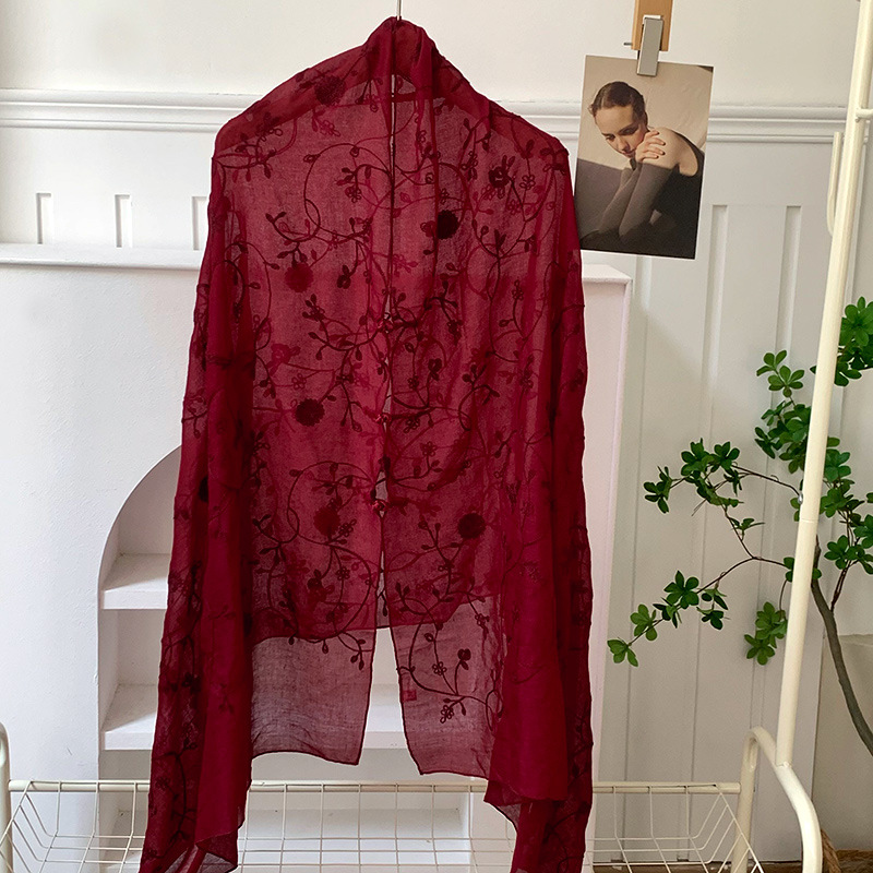 Bordado de alta costura verano nuevo estilo estilo étnico protector solar chal con capucha ocio estilo antiguo fotografía de viaje bufanda de seda fina exterior