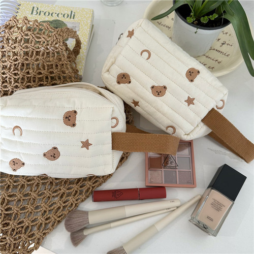 Korean version of versatile cute star moon bear cosmetic bag girl heart large capacity storage bag portable small bag