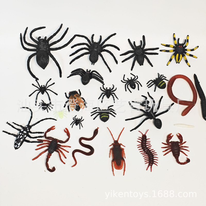 Thin-Legged Spider Props, Long-Legged Spider Halloween Decoration Props, Fake Spider Artificial Props, Plastic Fake Spiders Thin-Legged Spider Props, Long-Legged Spider Halloween Decoration Props, Fake Spider Artificial Props, Plastic Fake Spiders