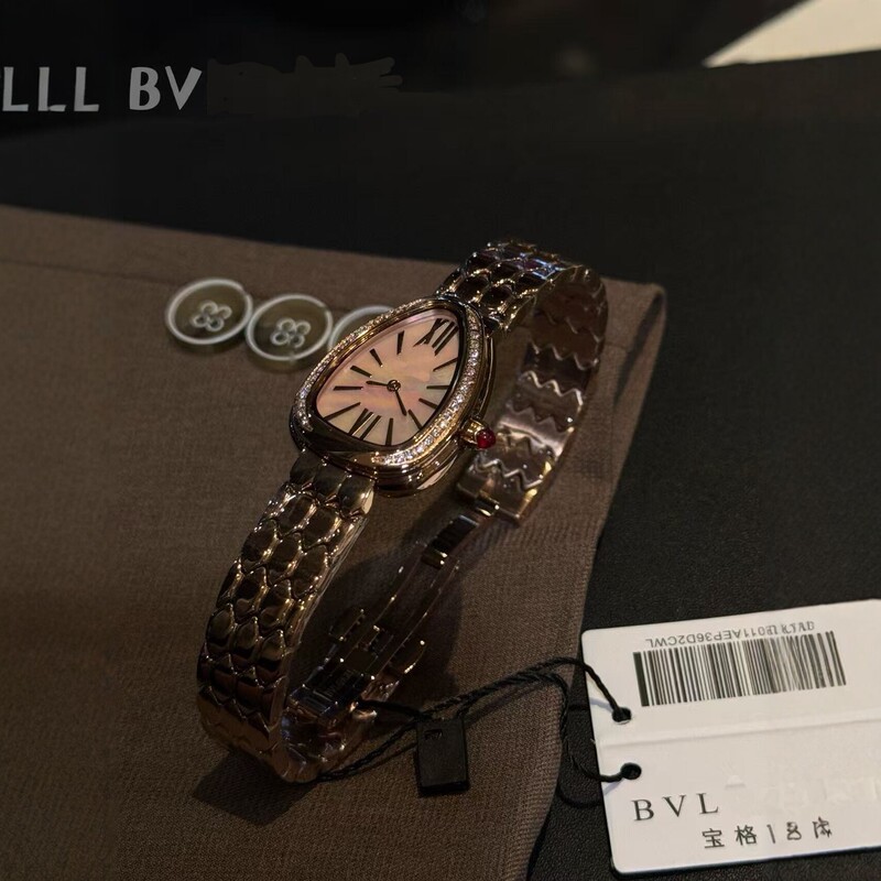 Popular Baojia Classic Gold-Plated Snake-Shaped Wristwatch with a Snake-Shaped Steel Band and Mother-Of-Pearl Dial, Women's Quartz Watch, Snake Watch