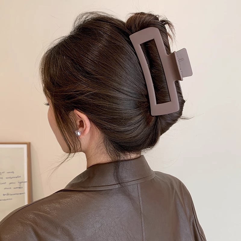 16 # Frosted brown square gripper 12.5cm