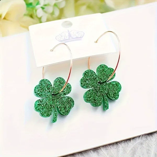 A pair of European and American cross-border new St. Patrick holiday four-leaf clover earrings beach earrings wholesale!!!