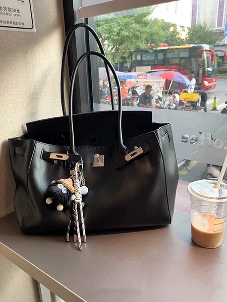 Large Capacity Platinum Tote Bag for Women 2026 New Style Briefcase Fashionable Versatile Large Bag with a High-End Feel Handbag