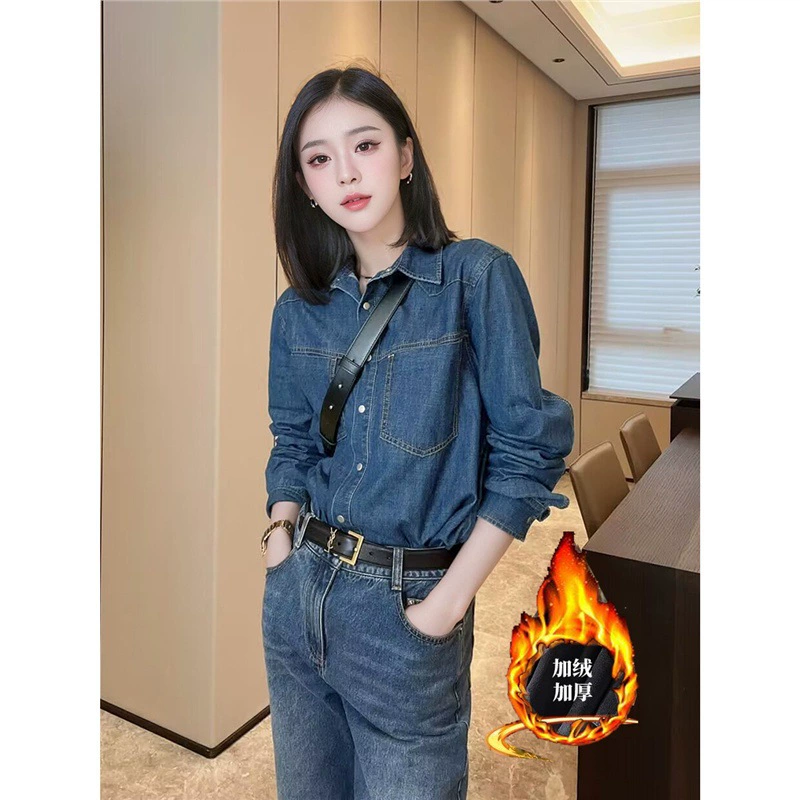 Бархатная утолщенная мягкая джинсовая рубашка в гонконгском стиле в стиле ретро для женщин, весенне-осенняя дизайнерская нишевая рубашка с многослойным внутренним верхом