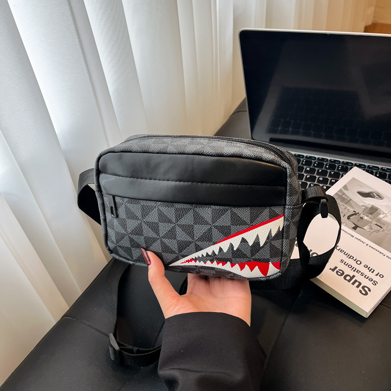 Fashion Retro Simple Small Square Bag 2025 Spring New Style Niche Design Women's Casual Shoulder Crossbody Bag