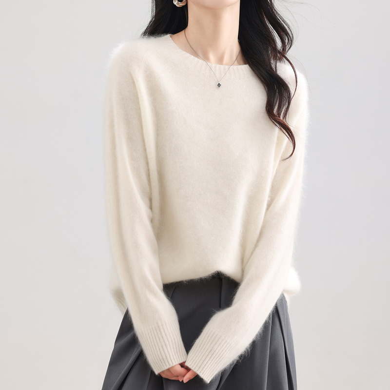 Puyuan Woolen Sweater Factory Store Autumn and Winter Fleece Sweater Women's Cashmere Fleece Knit Pullover Round Neck Solid Color Puyuan Woolen Sweater Factory Store Autumn and Winter Fleece Sweater Women's Cashmere Fleece Knit Pullover Round Neck Solid Color