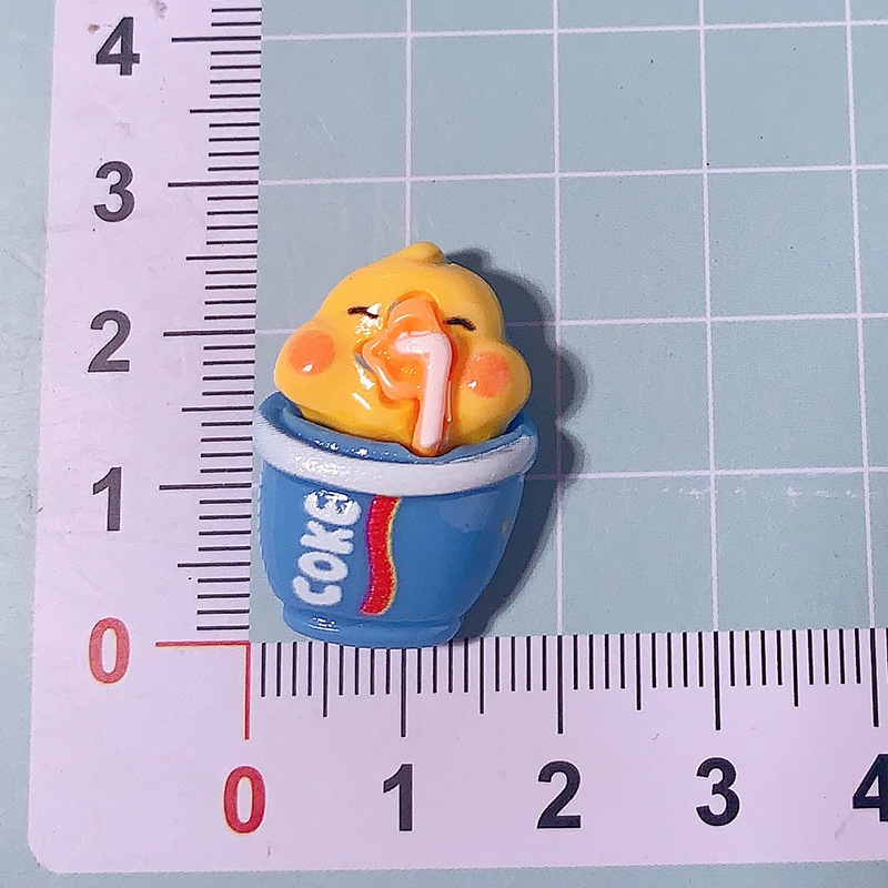 Nuevo oso de dibujos animados hamburguesas de alimentos para animales juegan accesorios de resina diy clip para el cabello de teléfono celular agujero de botón accesorios hechos a mano