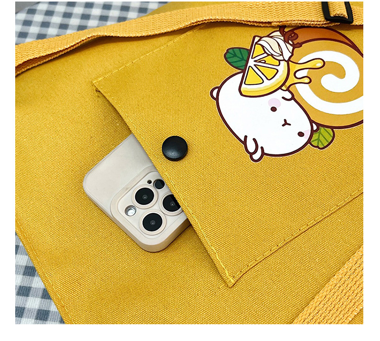 The new Korean-style cute Japanese-style single-shoulder bag is selling well. It's a simple and versatile canvas bag for college students' crossbody tutoring undefined