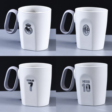 足球杯子漱口杯学生皇马巴萨梅西C罗AC米兰周边俱乐部马克杯水杯