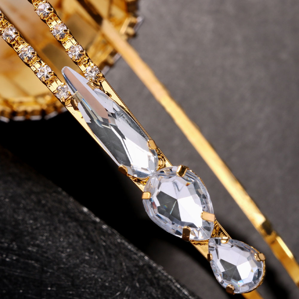 Amazon Hot Feather Bracelet exagerado diamante gótico tocado de escenario accesorios para mujeres bandas de cabeza