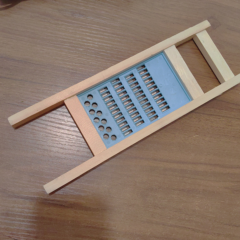 木の千切り器の粗い糸/細い糸の千切り器の粗い糸の千切り器の2元の千切り器の野菜の千切り器|undefined