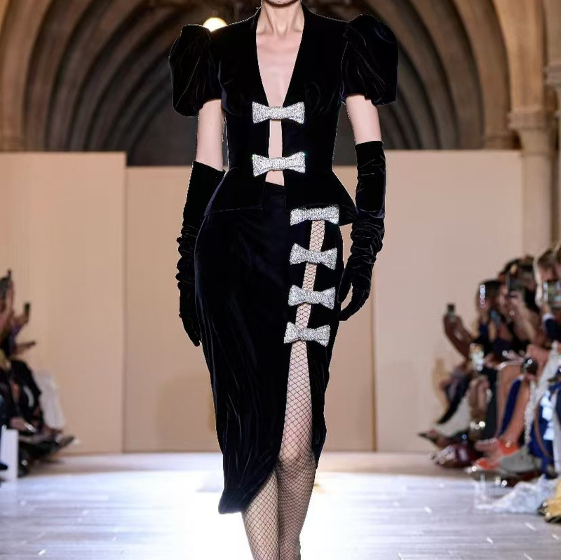 2025 new autumn and winter waist sexy slim dress fashion atmosphere black flannel bow casual suit