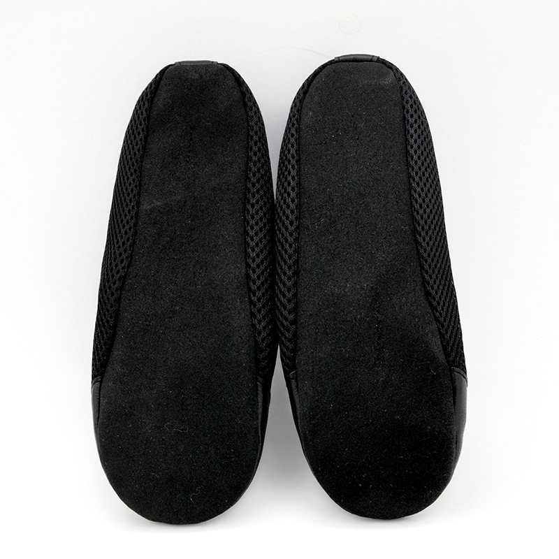 Zapatos de baile de ballet de verano nuevos zapatos de suela suave cómodos para niños huecos de malla transpirable zapatos de práctica de un pie