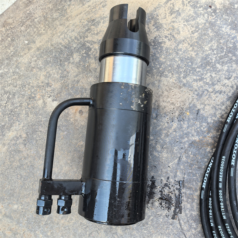 MS15-180/50T手动锚退锚器 张拉千斤顶退锚器