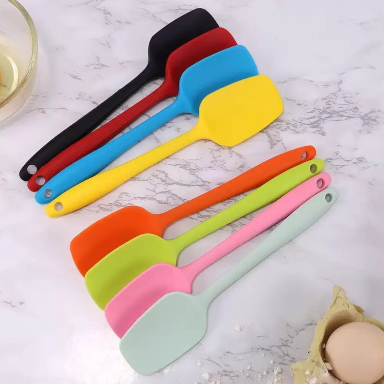 In-Stock Silicone Spatula Integrated Small Butter Scraper Baking Tool Household Temperature-Resistant Full-Cover Silicone T-Shovel
