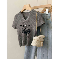 ダークグレーニット半袖レディース2025新作VネックショルダーTシャツニッチスリムフィットショートニットセータートップ