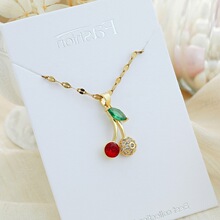 ����Ů��߼����p�ݲ�С���ﶬ�����ٴ��OӋ��ɫ���s�i���