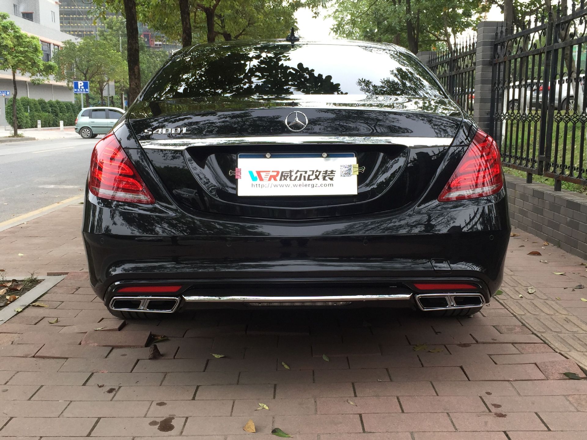 Suitable for Mercedes-Benz S-Class 14-17 Models W222 Early-Stage Modification S65/S63Amg Front and Rear Bumpers Upgrade to Large Body Kit