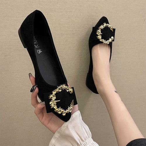Flat sole women's shoes 2024 spring new one-piece women's shoes pointed toe shallow mouth lazy shoes soft bottom bean shoes