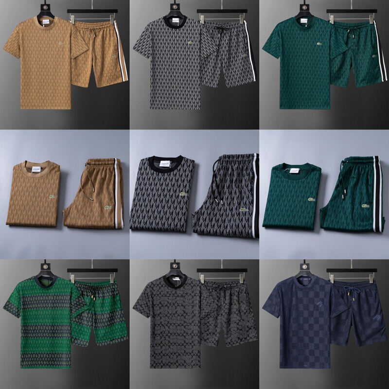 High-Quality 26 New Models of Summer Short-Sleeved Round-Neck Shorts, Classic Style Suits with Lettering, Cotton, Unisex, European and American Style High-Quality 26 New Models of Summer Short-Sleeved Round-Neck Shorts, Classic Style Suits with Lettering, Cotton, Unisex, European and American Style