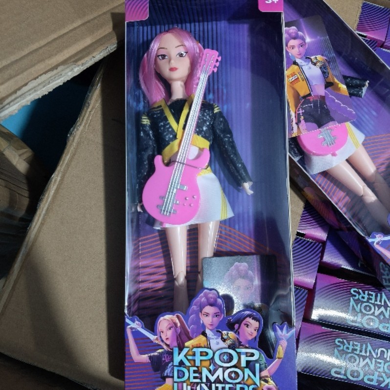 Factory Cross-Border Witch-Hunting Group with Music 12-Joint Colorful Light Cartoon Theme Song Toy Doll Wholesale