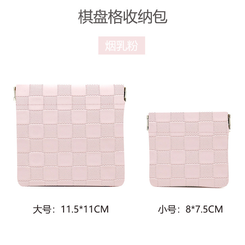 Polvo de leche con humo y tablero de ajedrez