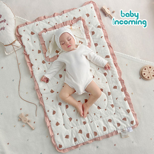Special mattress for babies category a pure cotton pea velvet quilted mattress washable cartoon printed newborn cloud pillow