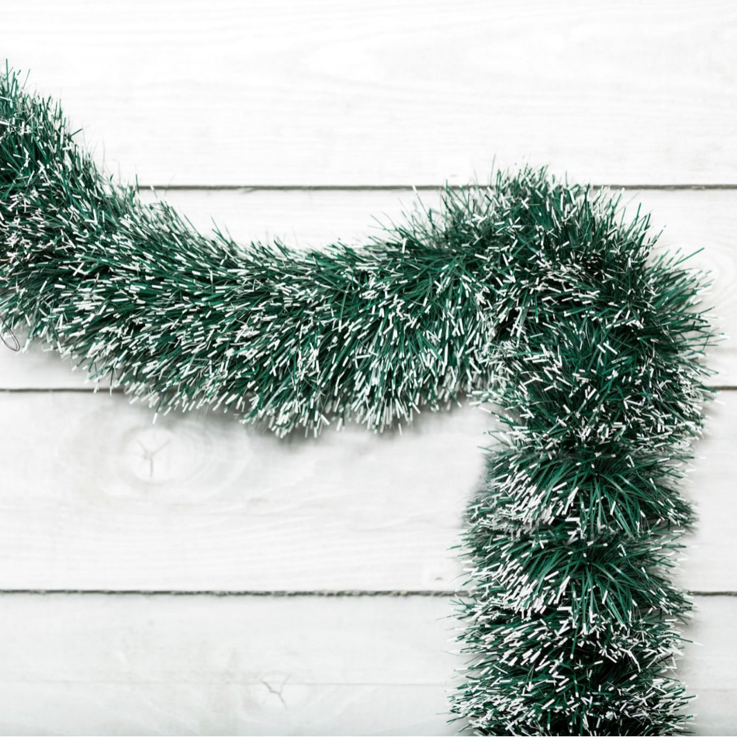 Transfronterizo de 2 metros verde oscuro borde blanco lana verde oscuro caña suministros navideños festivos decoración de nieve encaje de color