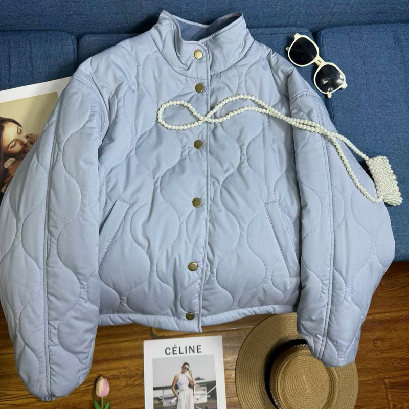 On a snowy day in Kogha, wear corduroy gourd quilted collar cotton-padded jacket coat collar loose winter